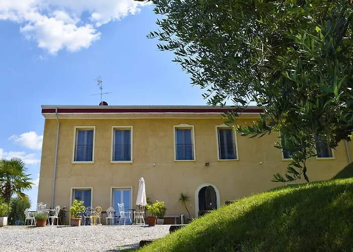 Фермерский дом Agriturismo Panorama Кастельнуово-дель-Гарда