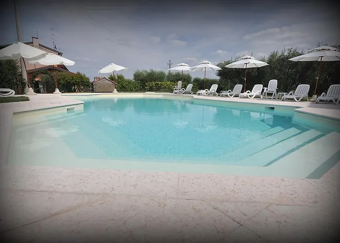 Agriturismo Panorama * Кастельнуово-дель-Гарда